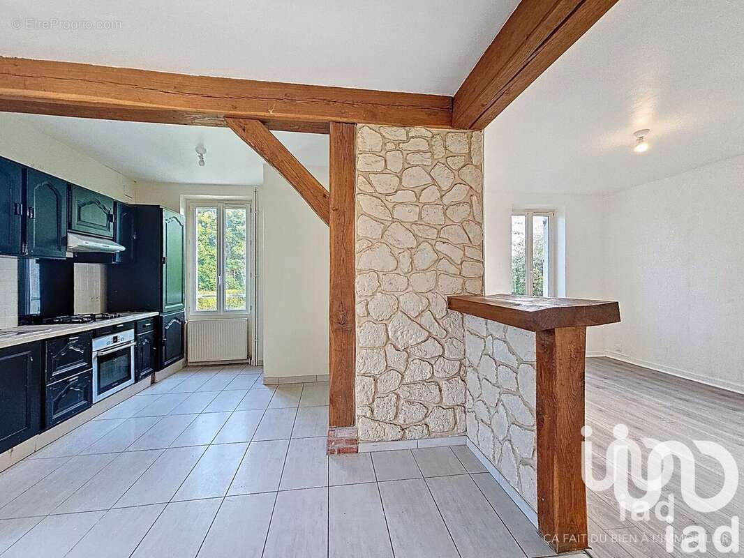 Photo 2 - Maison à SAINT-JULIEN-DU-SAULT