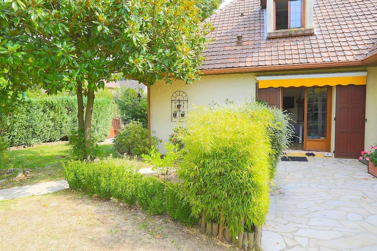Maison à YERRES