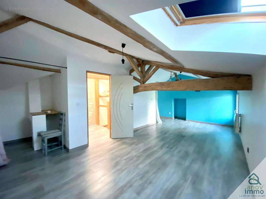 Maison à SCORBE-CLAIRVAUX