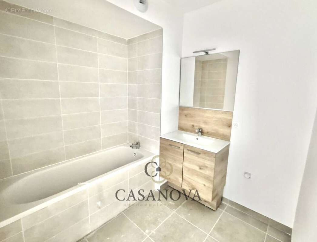 Appartement à CLAPIERS