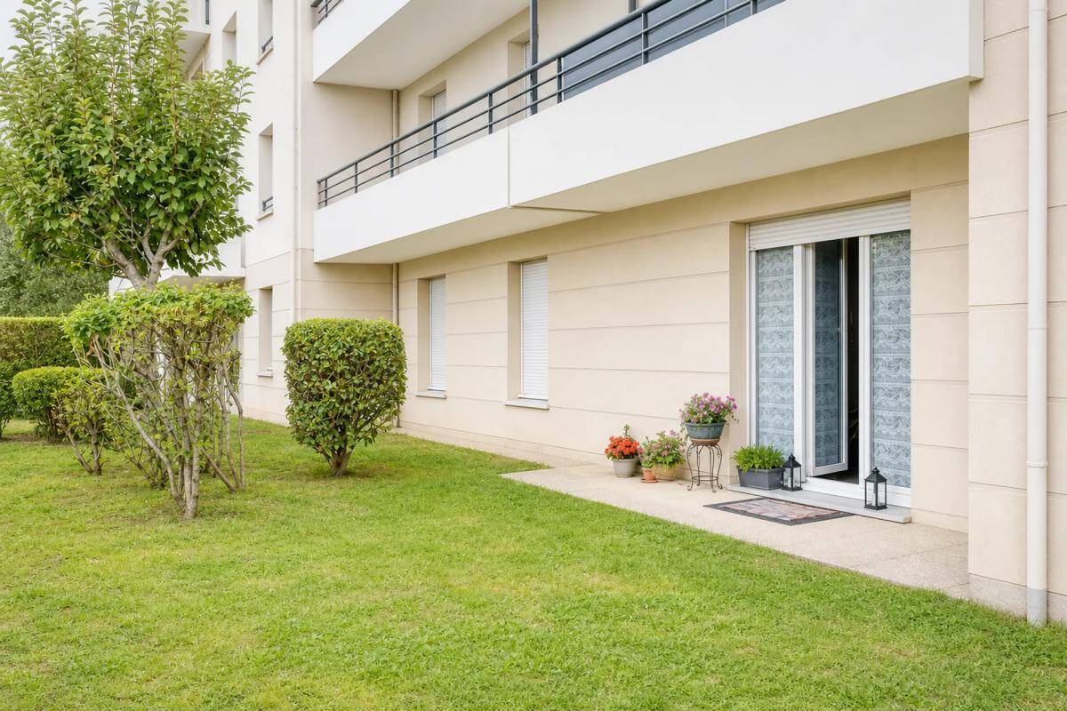 Appartement à VAL-DE-REUIL