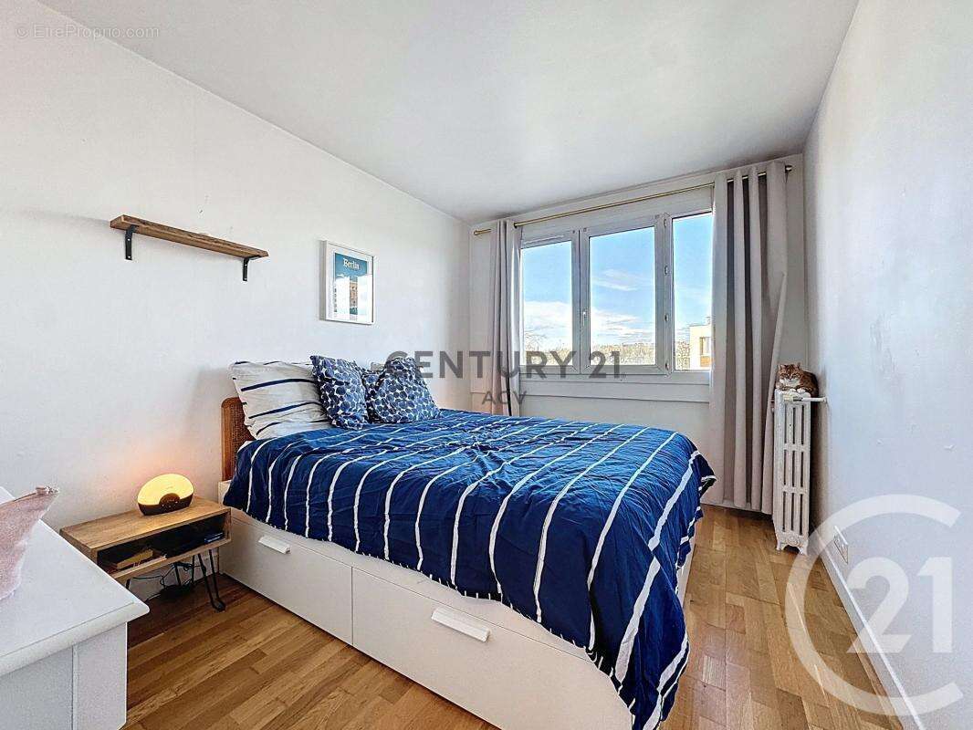 Appartement à MAISONS-ALFORT