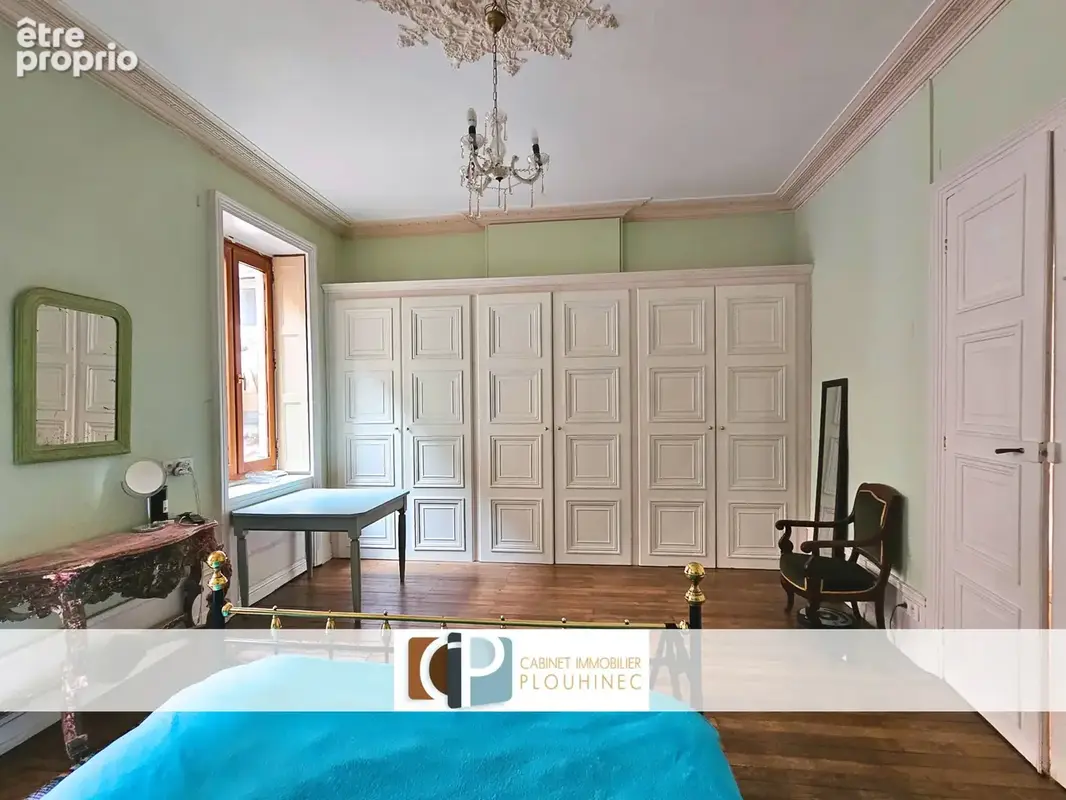 Appartement bourgeois 154 m2 avec courette en centre-ville. - photo 8