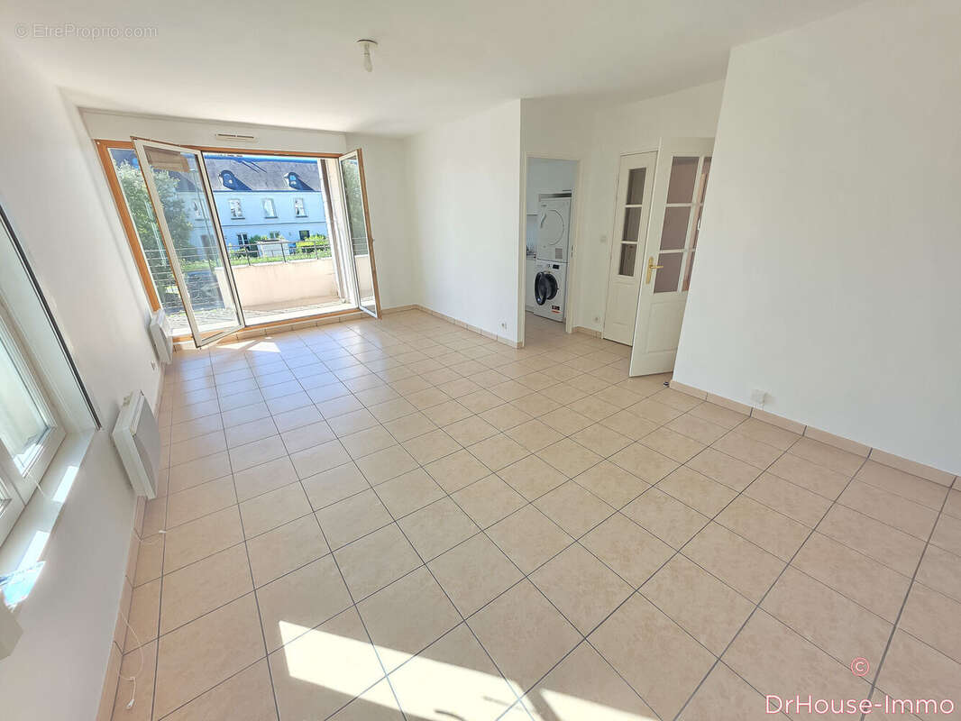 Appartement à SAINT-CYR-SUR-LOIRE