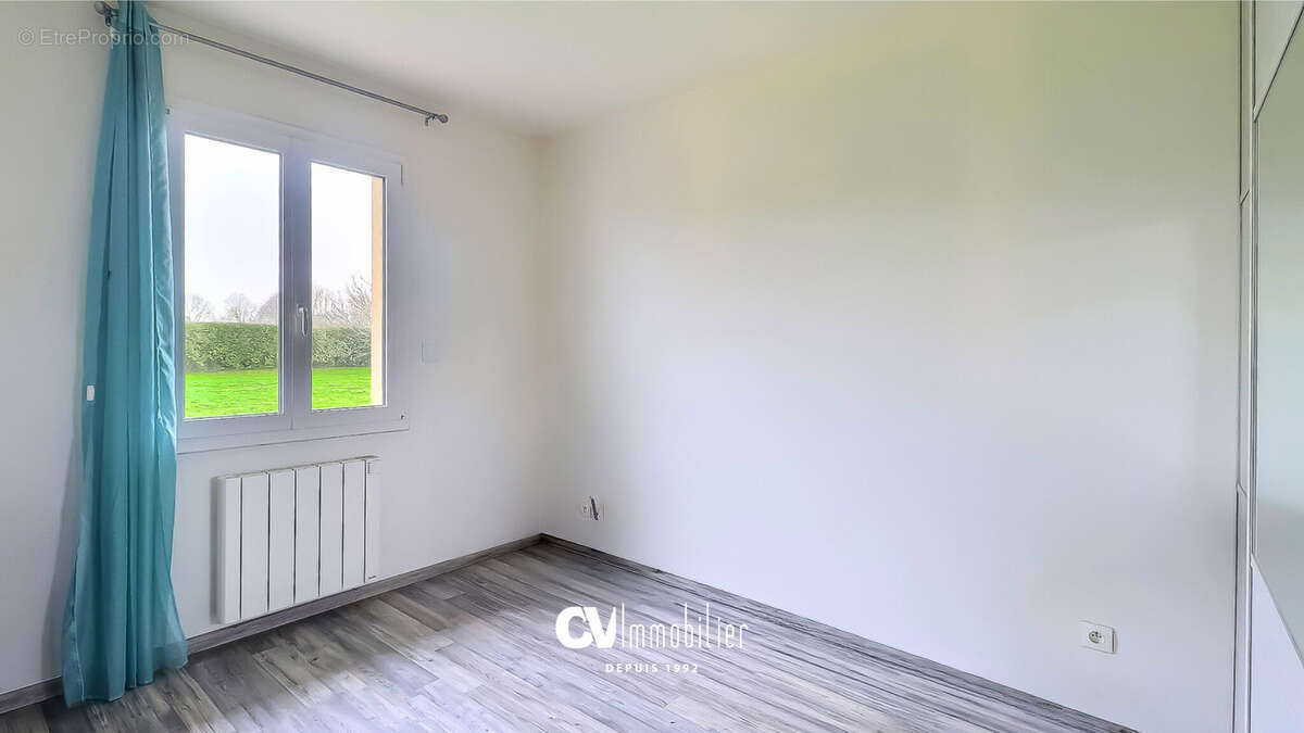 Maison à TOURVILLE-LA-CAMPAGNE