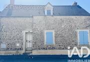 Photo 1 - Maison à SAINT-REMY-L'HONORE
