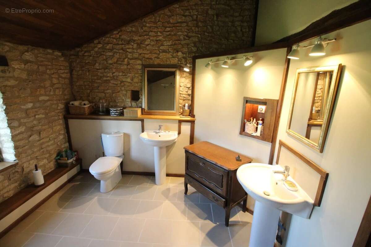 Ancienne grange transformée avec maison d'amis indépendante - photo 8