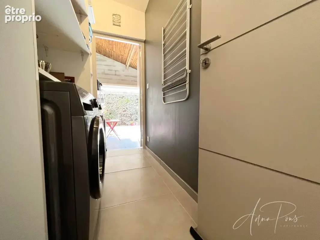Dpt Var (83), à vendre HYERES Villa sans vis à vis- 1000m² de terrain - 3 chambres  - piscine - jardin - GARAGE - photo 60