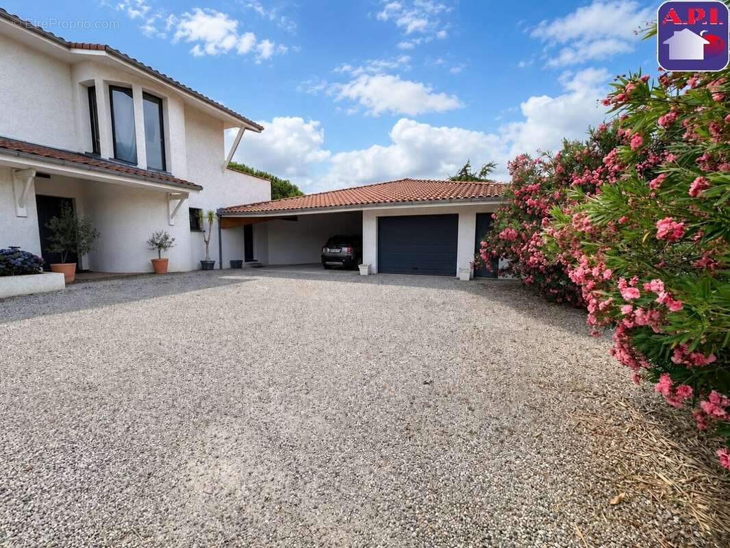 Maison à VARILHES