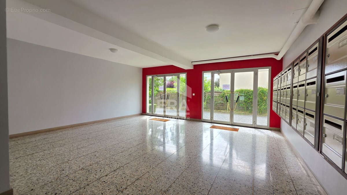 Appartement à SAINT-CYR-SUR-LOIRE