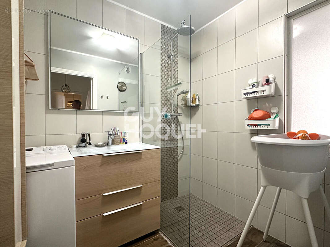 Appartement à LYON-4E
