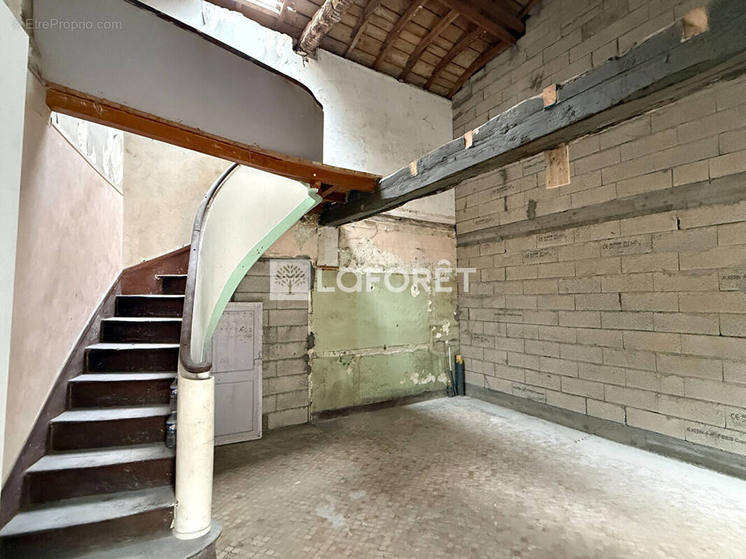 Appartement à LA CHAPELLE-DES-POTS