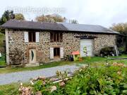 Maison à LE CHATENET-EN-DOGNON