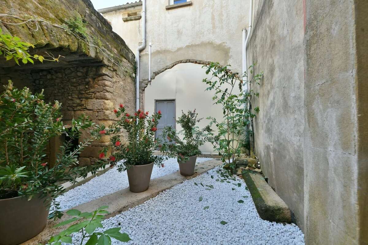 Maison à UZES