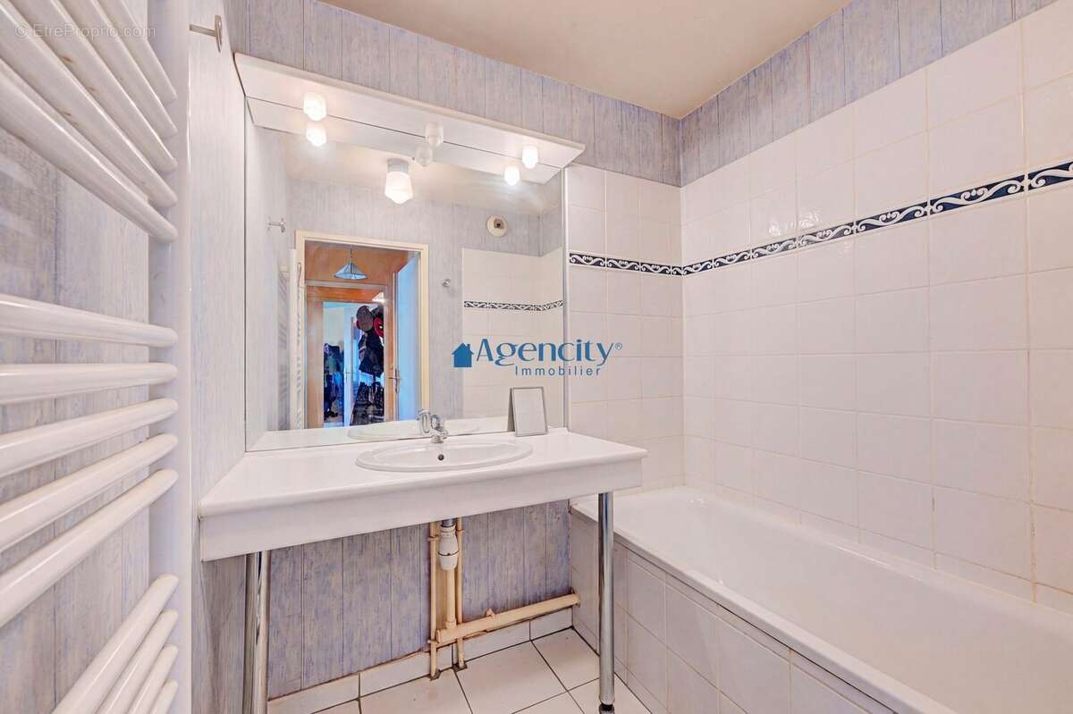 Appartement 42 m² à Noisy-Le-Grand  - photo 5