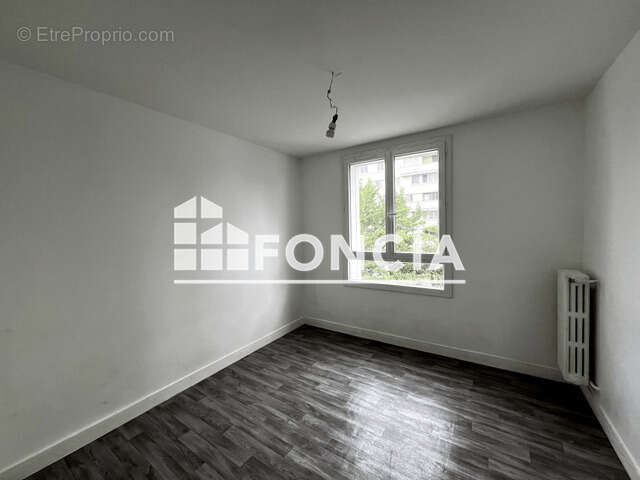 Appartement à RUEIL-MALMAISON