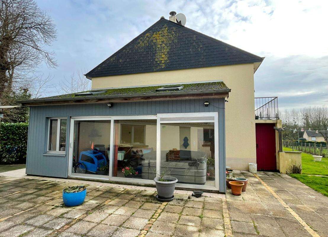 Maison à ROMILLE