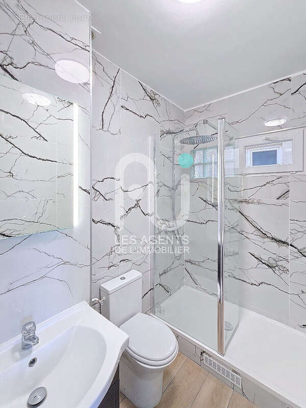 Appartement à CLICHY