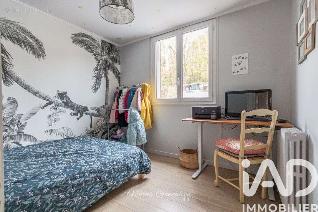 Photo 8 - Maison à ISSOU