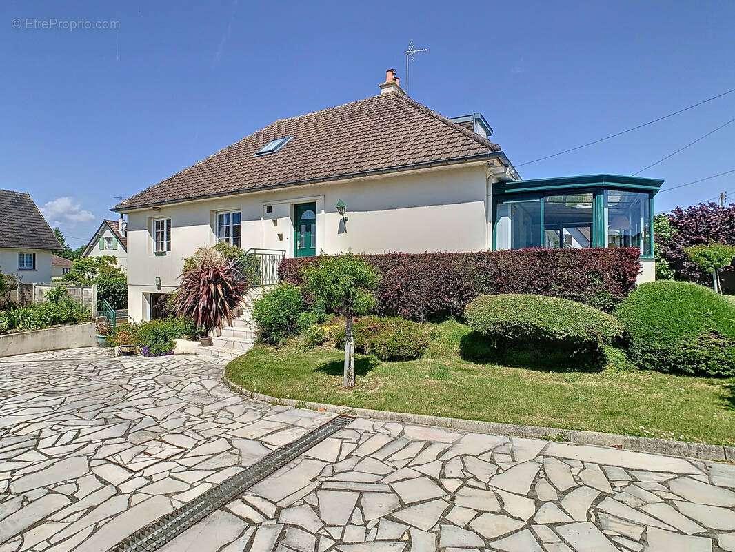 Maison à ISIGNY-SUR-MER