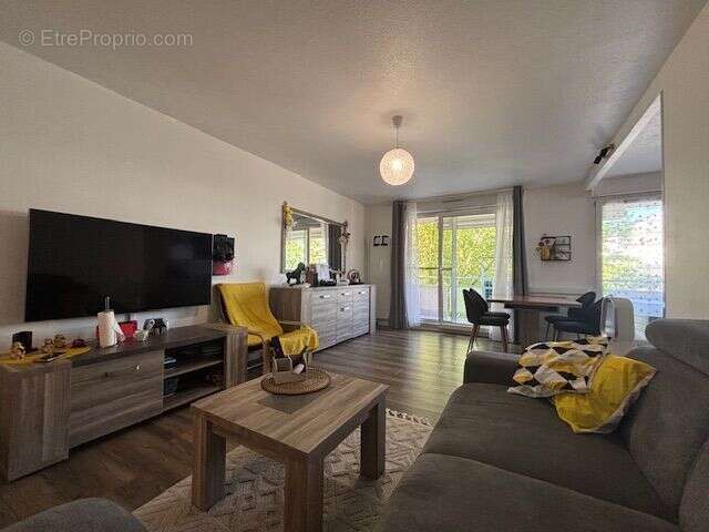 Appartement À Vendre - photo 3
