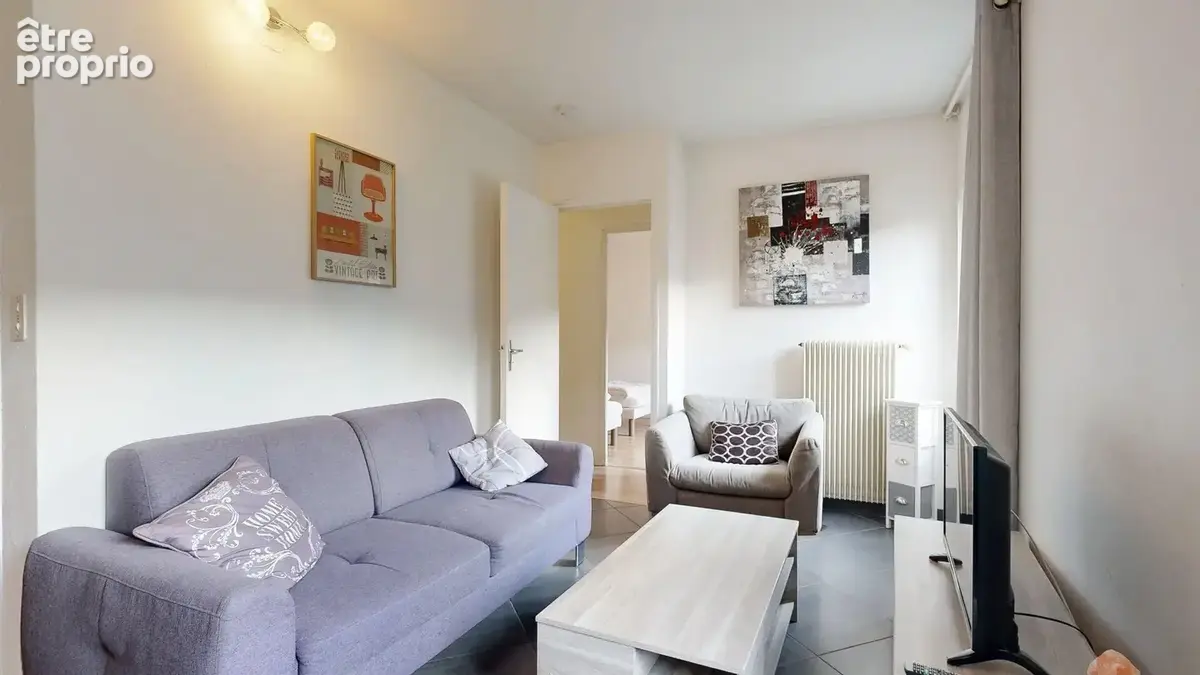 Charmant Appartement T3 Lumineux en Centre-Ville avec 2 Chambres - photo 9