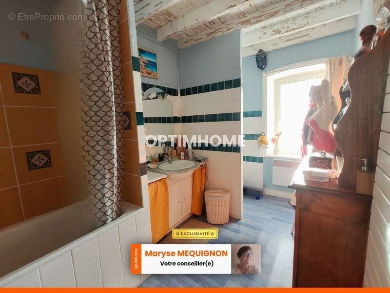 Maison à LE BRUGERON