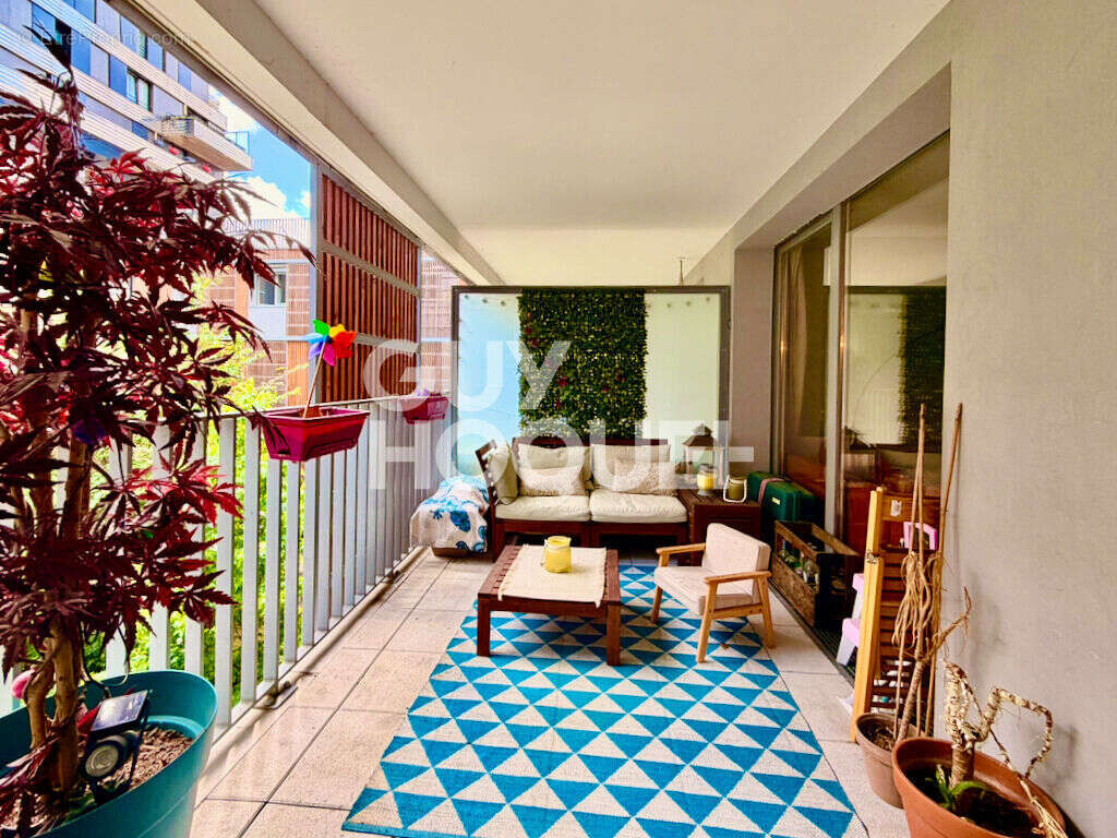 Appartement à COLOMBES