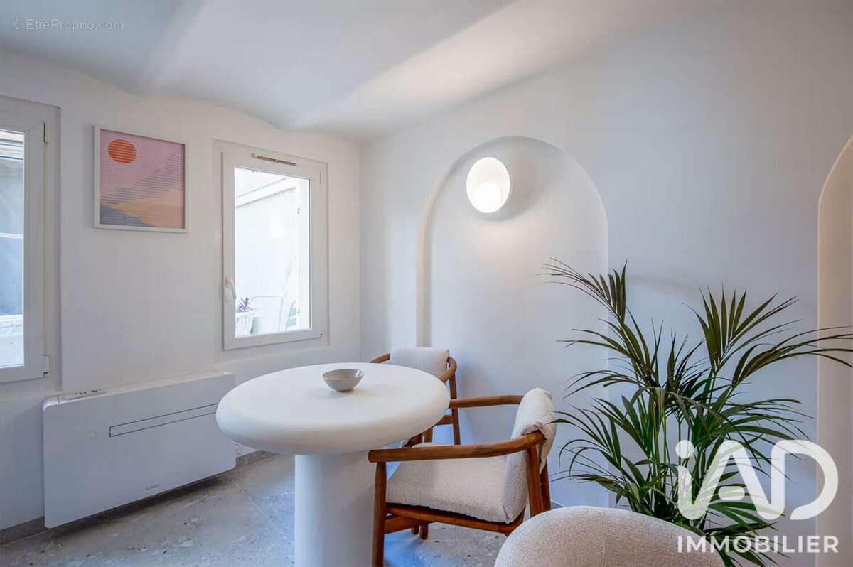 Appartement 27 m² à Marseille-7e  - photo 2