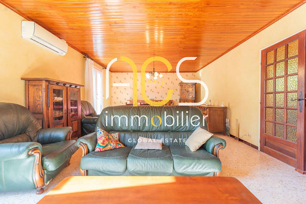 Maison Chateauneuf Les Martigues 5 pièce(s) 101 m2 garage plain pied calme - photo 12