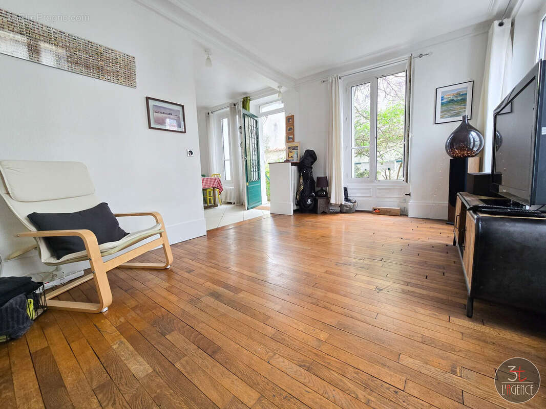 Maison à FONTENAY-SOUS-BOIS