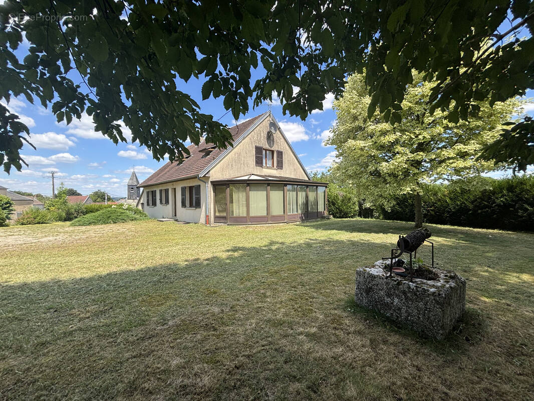 Maison à LAIGNES