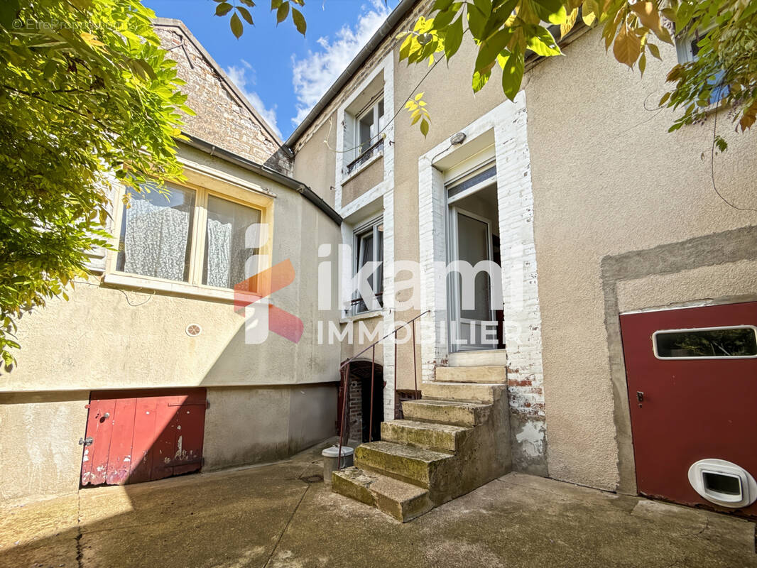 Maison à SENS