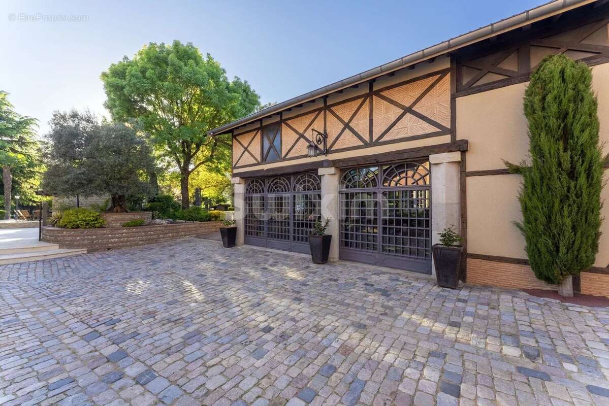 Maison à VILLEFRANCHE-SUR-SAONE