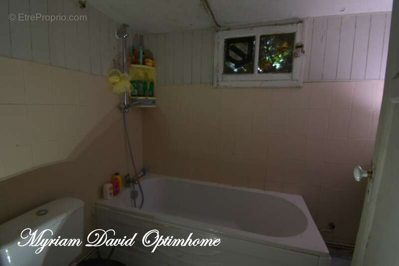 Maison à MUR-DE-BRETAGNE