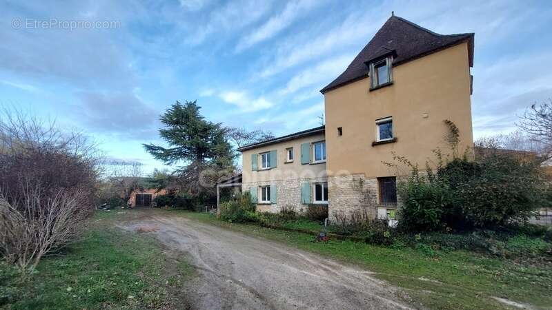 Maison à SAINT-CYPRIEN