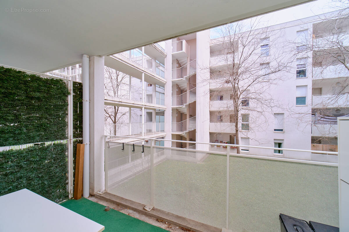 Appartement à LYON-9E