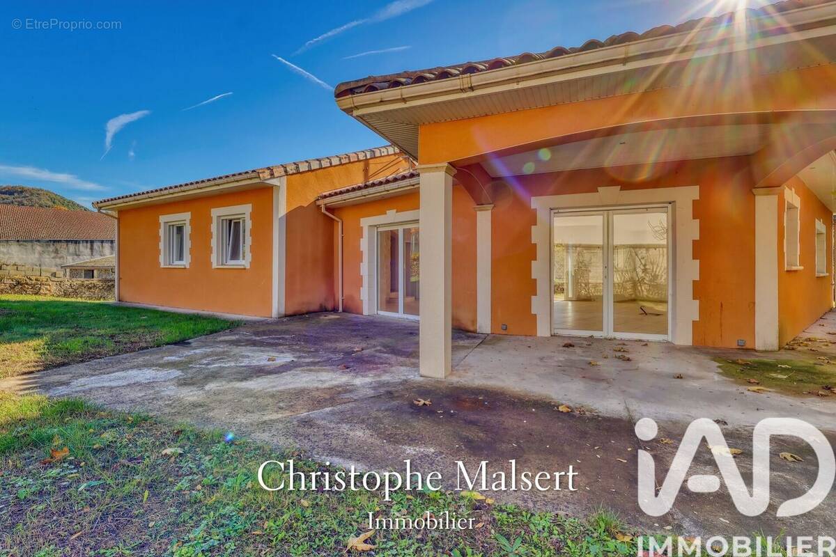 Photo 1 - Maison à PONSAS