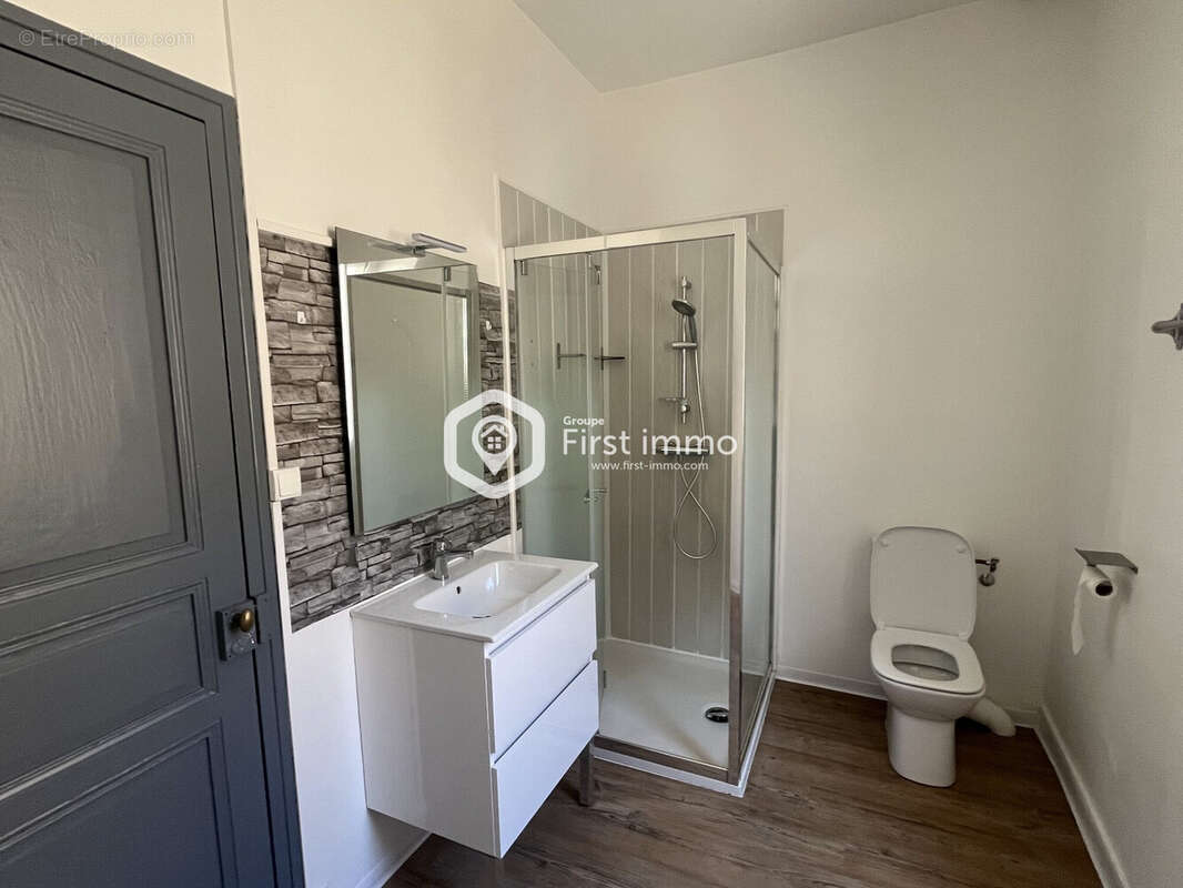 Maison à LATOUR-DE-FRANCE