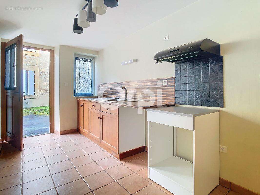 Maison à LA BACHELLERIE