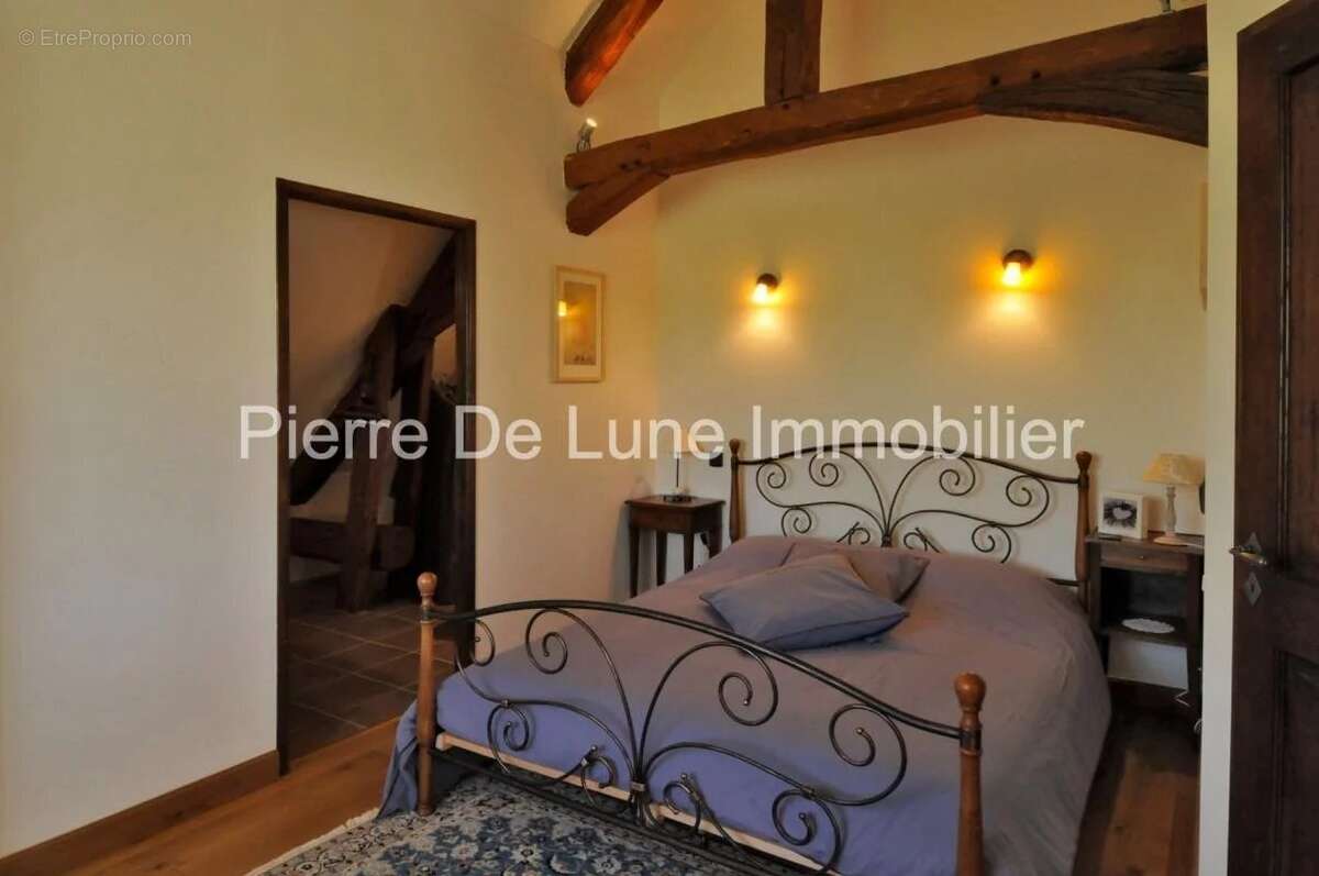 Maison à TRAIZE