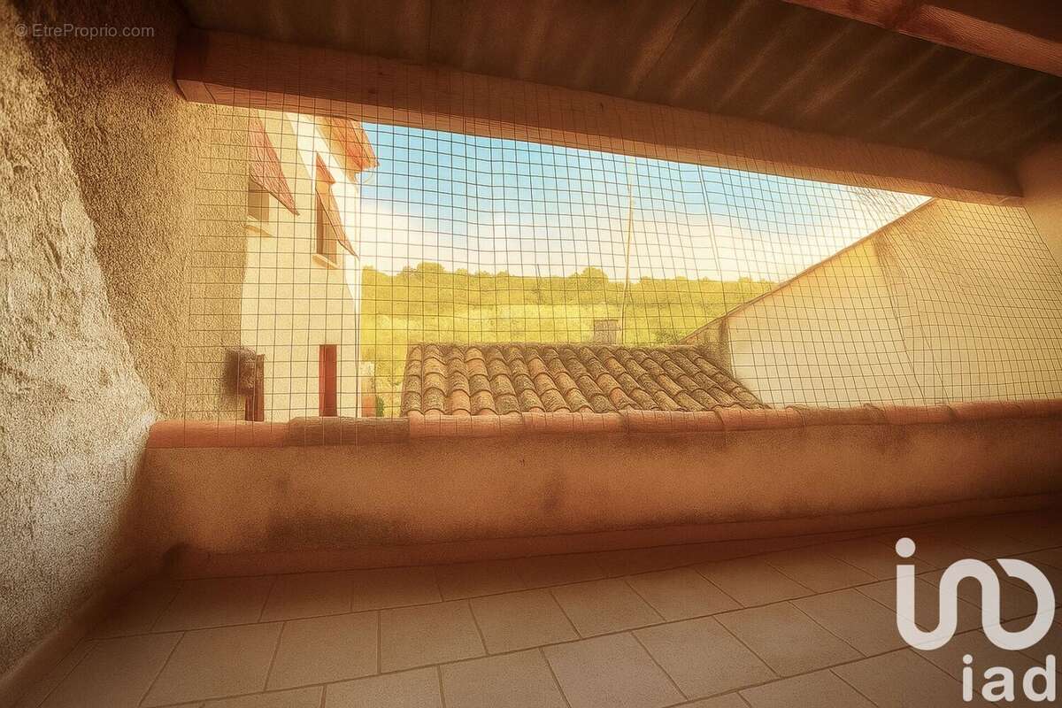 Photo 6 - Appartement à SAINT-MARTIN-DE-LA-BRASQUE