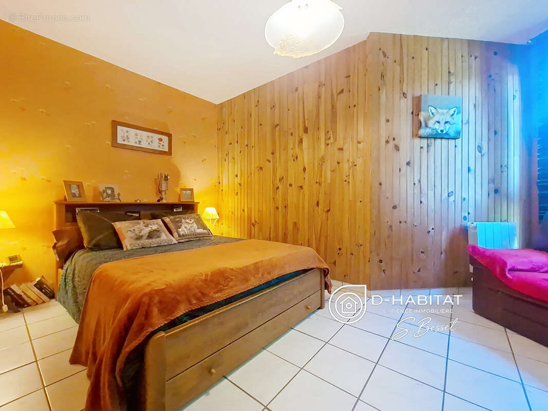 Appartement à GIERES