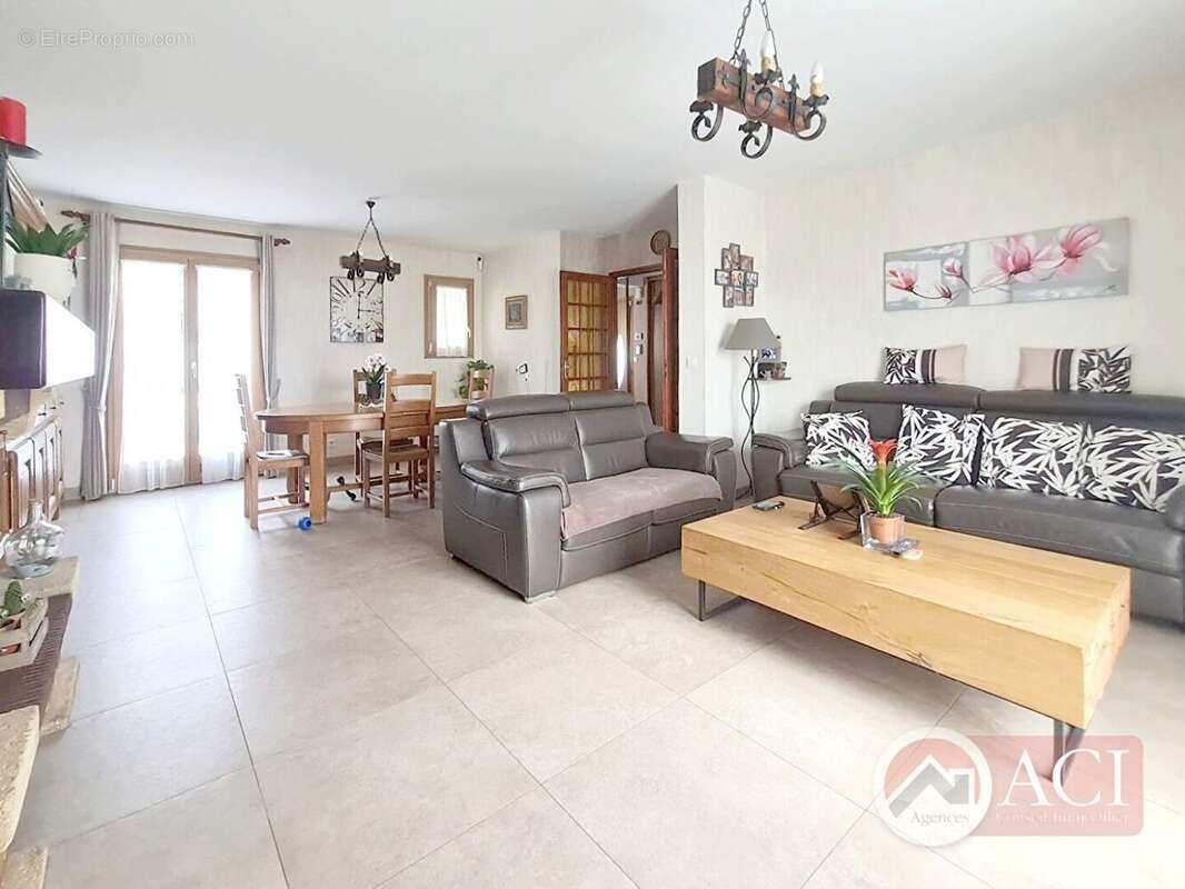 58206260b.jpg - Maison à MONTMAGNY