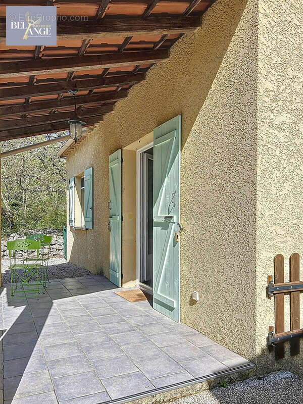 Maison à SAINT-ALBAN-AURIOLLES