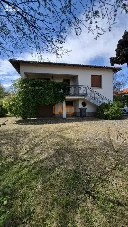 Maison individuelle à rieux volvestre sur un terrain de 1735 m² - photo 1