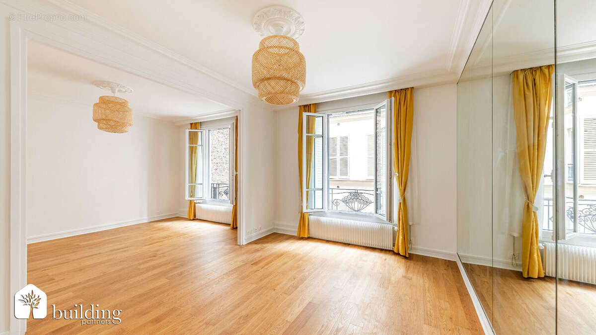 Arc de Triomphe Paris 17ème - Appartement 3 pièces 70 m² - photo 11