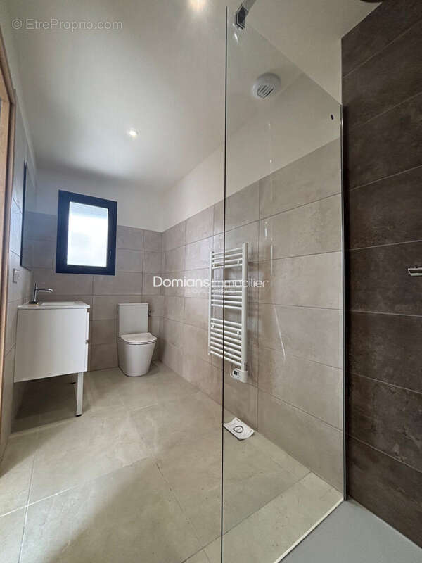 Maison 106 m² à Saint-Cyprien  - photo 9