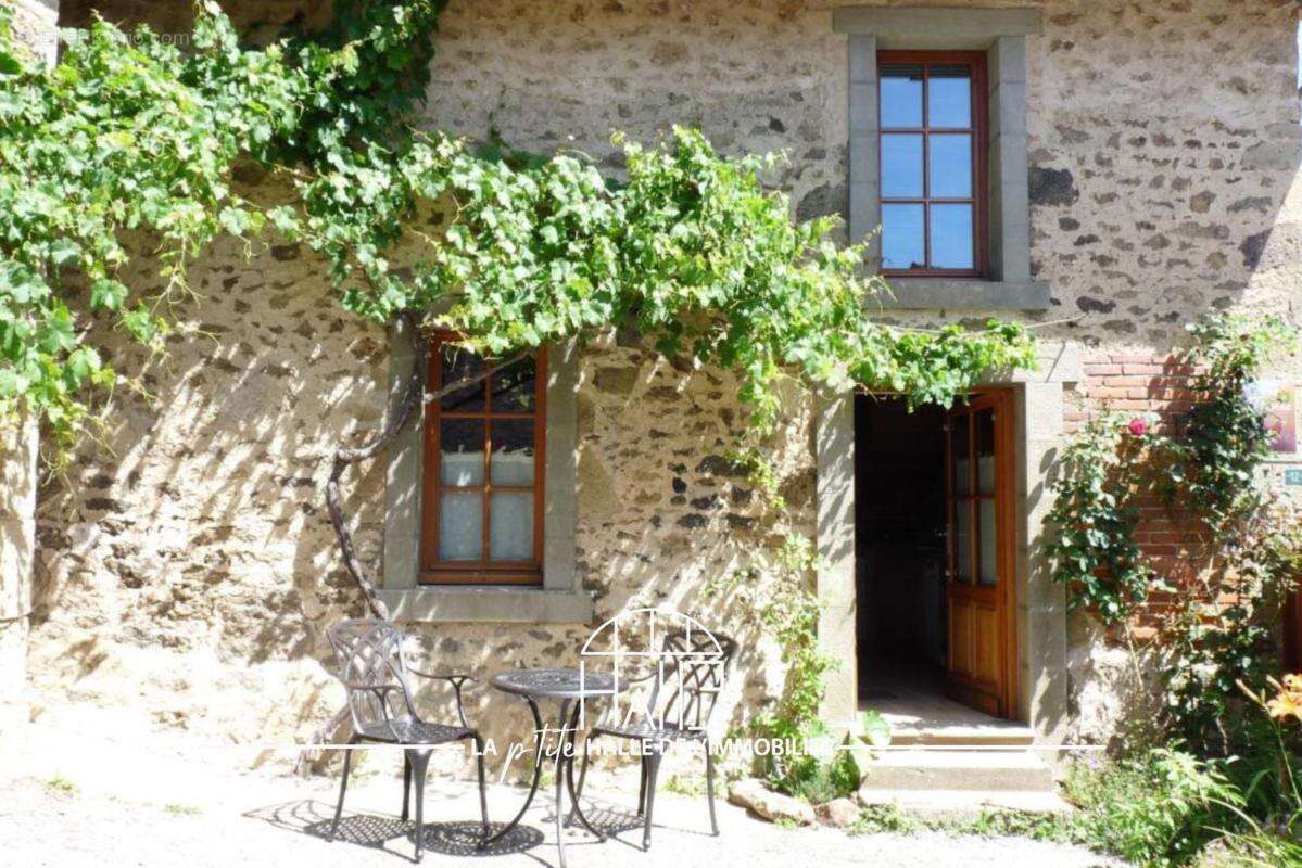 Maison à ROCHECHOUART