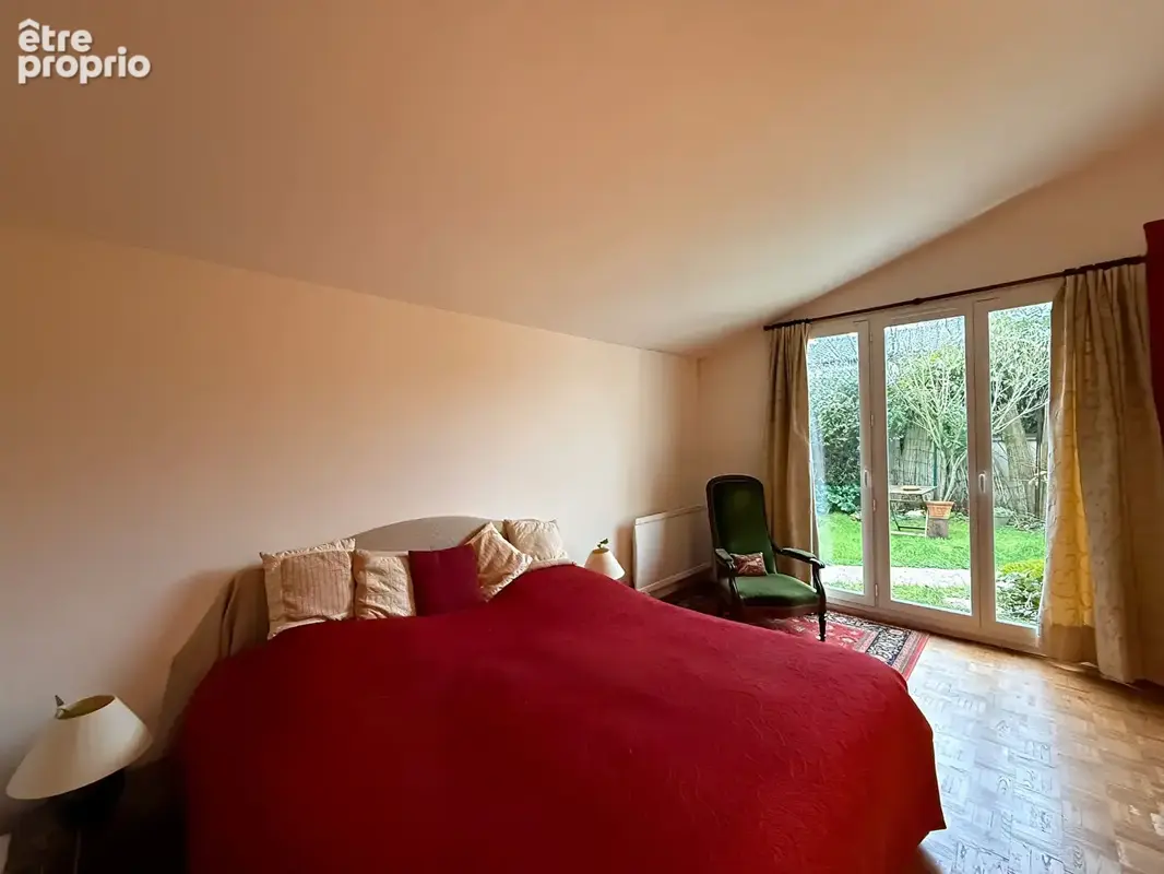 JOUY EN JOSAS  "Maison"  6 Pièce(s) - photo 8